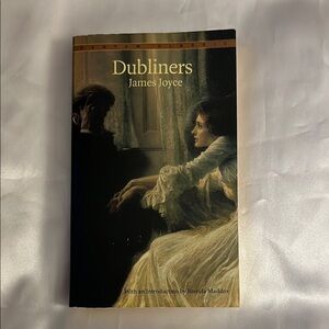 Dubliners by James Joyce Paperback
